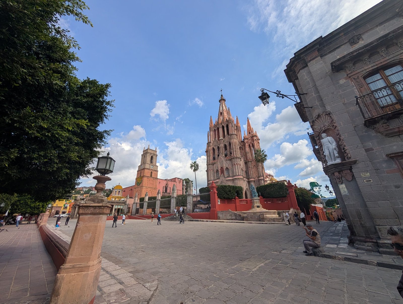 The Parroquia